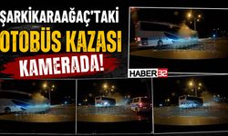 Yolcu Otobüsüyle Minibüsün Çarpıştığı Kaza Kamerada!