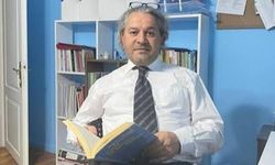 Edebiyat ve Psikoterapi Ürünü, Klinik Psikolog Mehmet Emin Kızgın’ın Kaleme Aldığı "Aynadaki Ben" Okurlarıyla Buluşuyor