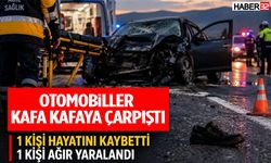 Otomobiller Kafa Kafaya Çarpıştı 1 Ölü 1 Ağır Yaralı