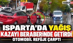 Kayganlaşan Yolda Kontrolden Çıkan Araç Refüje Çarptı!