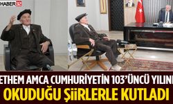 Ethem amca cumhuriyetin 103’üncü yılını okuduğu şiirlerle kutladı