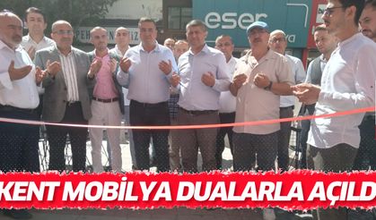 Kent Mobilya Dualarla açıldı