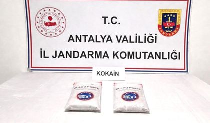 Antalya'da 1,3 kilogram kokain ele geçirildi, 2 şüpheli tutuklandı