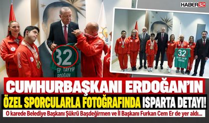 Cumhurbaşkanı Erdoğan'ın O Fotoğrafında ISPARTA Detayı!
