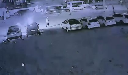 Oto Galeride 6 Aracı Ateşe Veren Şüpheli Tutuklandı