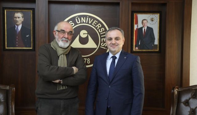 ERÜ Rektörü'nden 29 Ekim mesajı