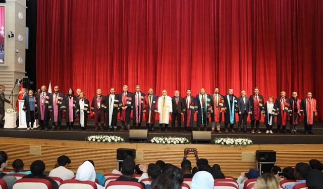 Mehmet Özhaseki'ye fahri doktora unvanı