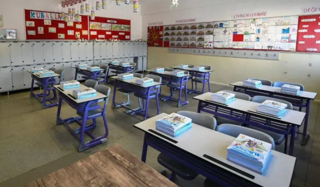 İlkokul, ortaokul ve lise ücretsiz ders kitapları ne zaman dağıtılacak? (2025-2026)