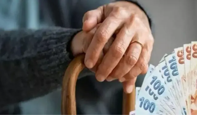 2026 emekli zammı ne kadar olacak? Masadaki zam oranları nedir? SON DAKİKA EMEKLİ ZAMMI SENARYOLARI