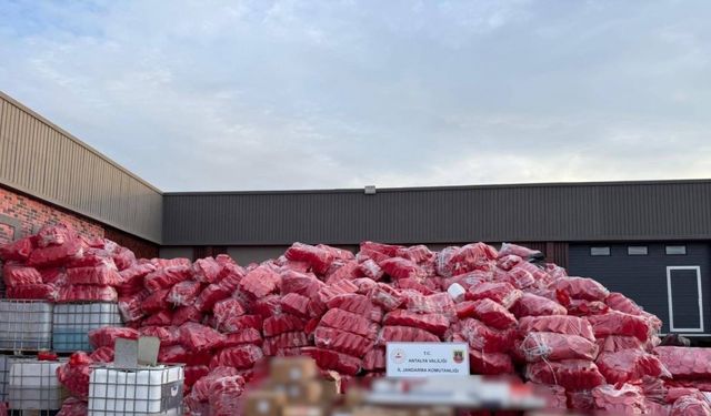 Antalya’da kaçak alkol operasyonu: 52 bin litre etil alkol ele geçirildi