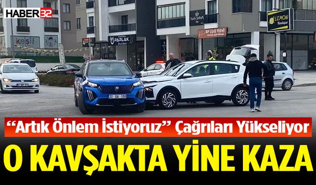 Çünür’deki Sabıkalı Kavşakta Yine Çarpışma