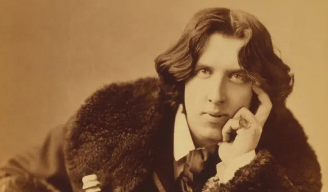 Oscar Wilde Türkçeye Çevrilen Kitabı Hangisi?