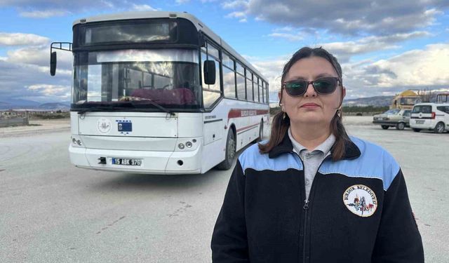 Sadece direksiyon değil, aynı zamanda aracın bakımları da ona emanet