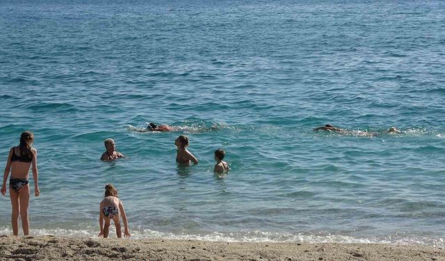 Alanya'da Mart ayında deniz keyfi