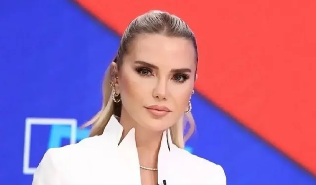 Ece Erken  Programı Bitti Mi, Neden Ayrıldı?