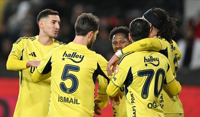 Karagümrük Fenerbahçe maçını hangi kanal veriyor, nerede izlenir? Fenerbahçe maçı hangi kanalda?