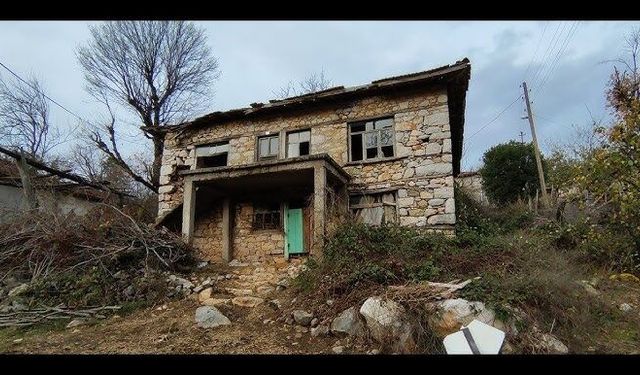 Bahçeli Kargir Ev Satılacaktır