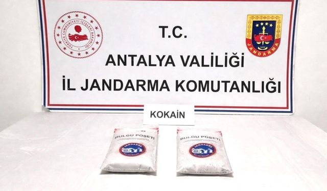 Antalya'da 1,3 kilogram kokain ele geçirildi, 2 şüpheli tutuklandı