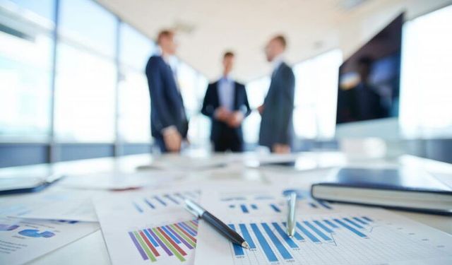 Özkök Hukuk ile Bursa'da Şirketler ve Ticaret Hukukunda Riskleri Yönetmek