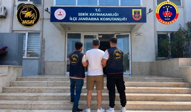 Antalya'da JASAT son 1 ayda bin 331 aranan kişiyi yakaladı