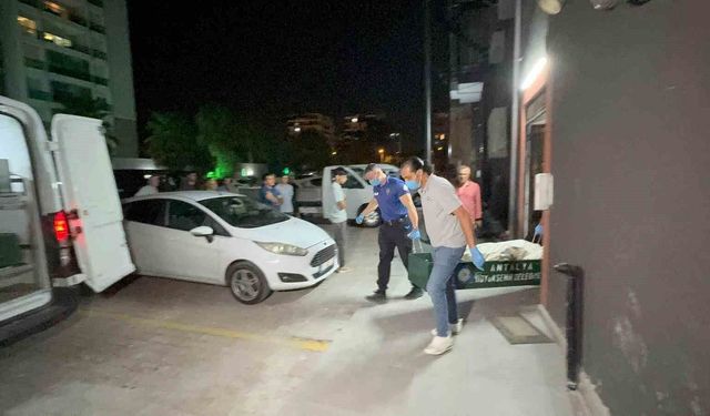 Antalya'da Norveç asıllı yaşlı adam evinde ölü bulundu