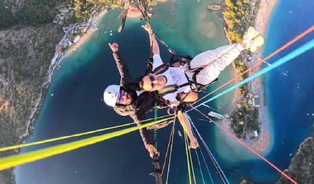 Gravion Tourism ile Fethiye’de Yamaç Paraşütü Deneyimi