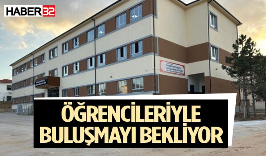 Mustafa Büyükkutlu İmam Hatip Lisesi İnşaatı Tamamlanıyor