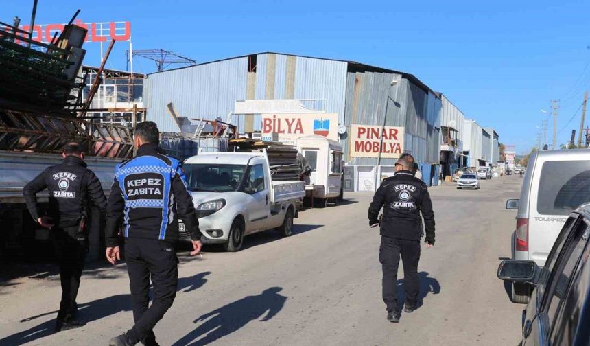 Kepez Zabıtası’ndan Hurdacılar Sitesi’ne denetim