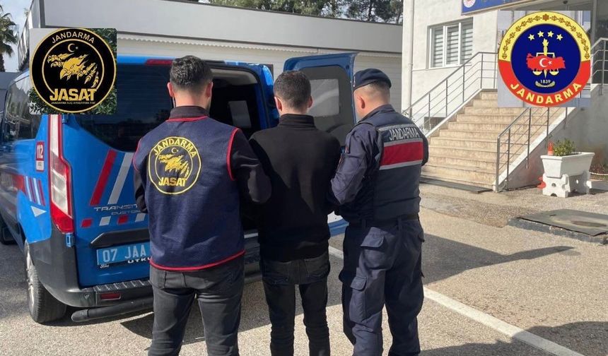 Antalya'da 25 yıl 15 gün kesinleşmiş hapis cezası bulunan firari yakalandı