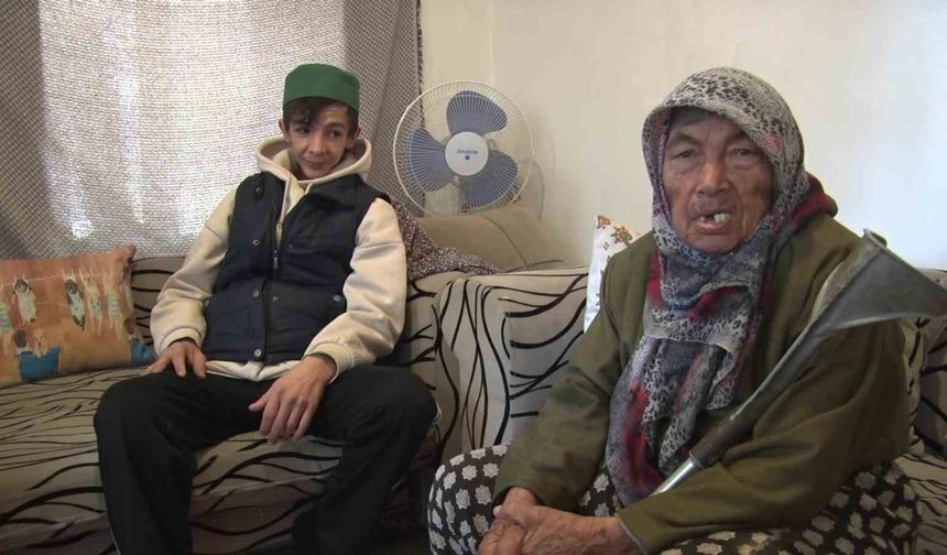 Evinin kapısını açtığı 20 yıllık arkadaşı evden elektrikli bisikleti alıp anneannesini bırakarak ortadan kayboldu