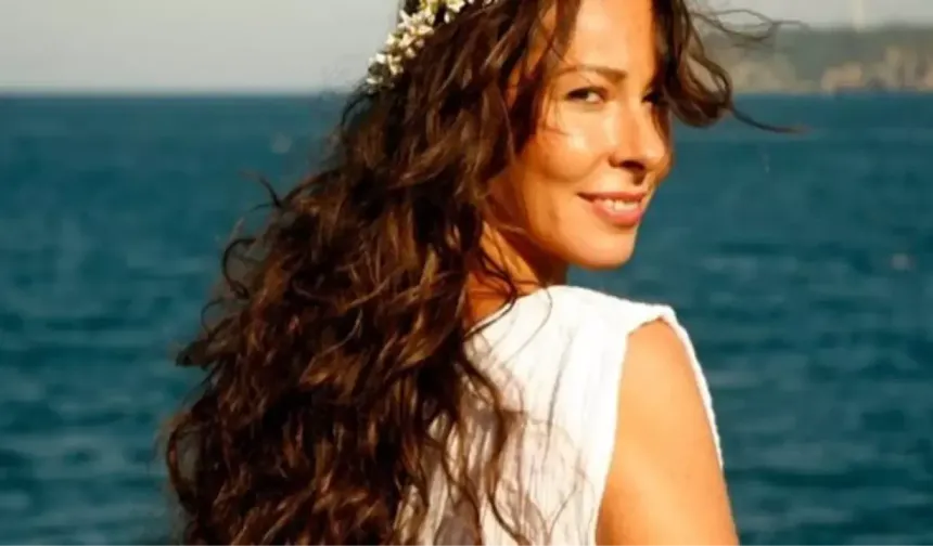 (Erdal Özyağcılar'ın kızı) Kimdir? Kaç Yaşında, Nereli, Ne İş Yapıyor? Zeynep Özyağcılar İnstagram Hesabı Nedir?