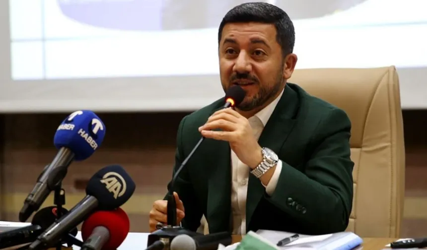 Nevşehir Belediye Başkanı Rasim Arı Kimdir, Neden İstifa Etti?