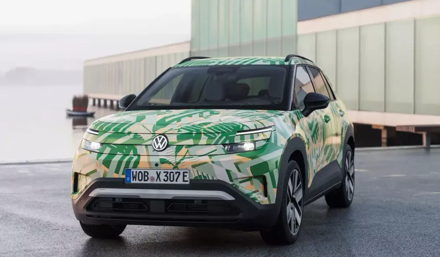 Otomobil dünyasında deprem: Volkswagen'in en ucuz elektrikli canavarı ID. Cross yollara iniyor!