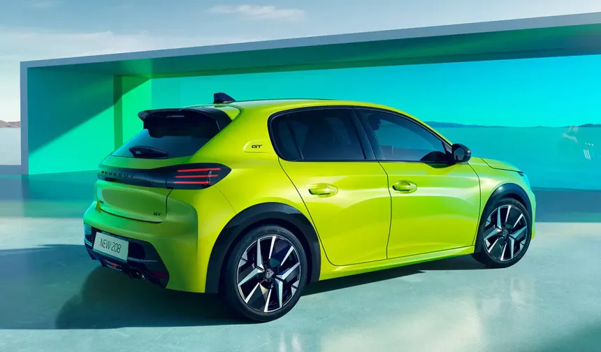 Peugeot servisleri ağlatmaya geliyor: Efsanevi PureTech sorunları tarih oldu!