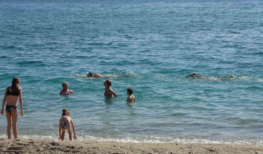 Alanya'da Mart ayında deniz keyfi