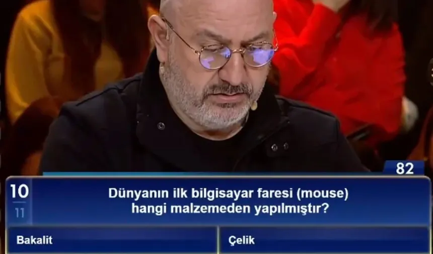 Dünyanın ilk bilgisayar faresi (mouse) hangi malzemeden yapılmıştır?
