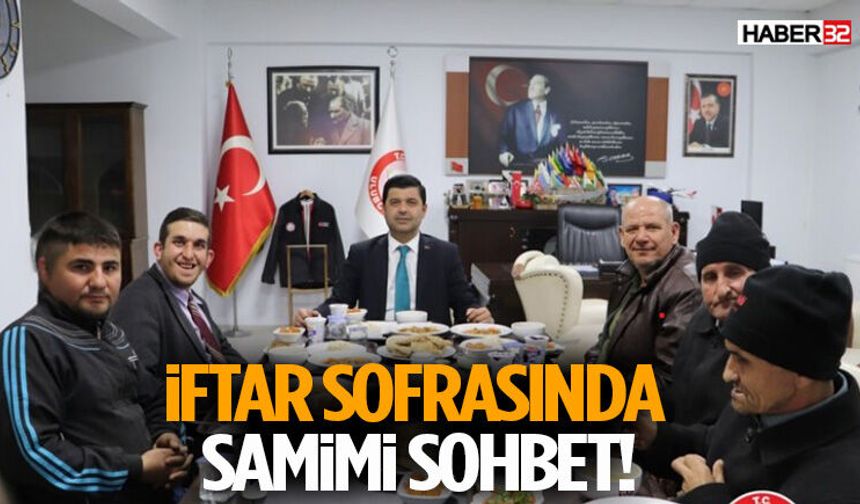 İftar Sofrasında Samimi Sohbet!