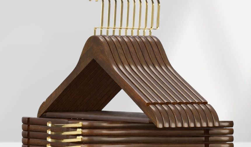 Toptan Ahşap Askı Kullanmanın Mağazalara Sağladığı Avantajlar