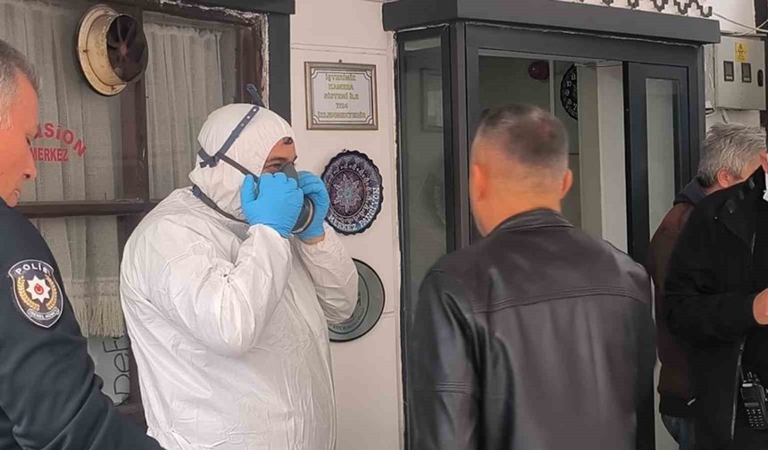 Kaldığı pansiyon odasında ölü olarak bulundu