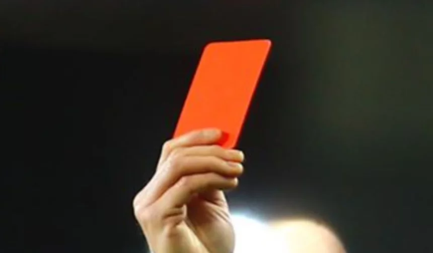 Ligde görülen kırmızı kart kupada geçerli mi? (2026)