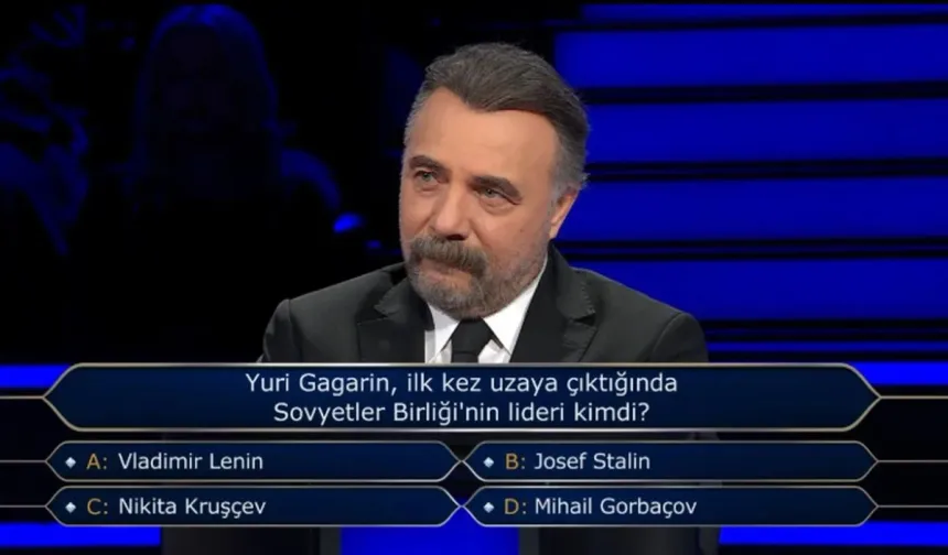 Yuri Gagarin, ilk kez uzaya çıktığında Sovyetler Birliği'nin lideri kimdi?