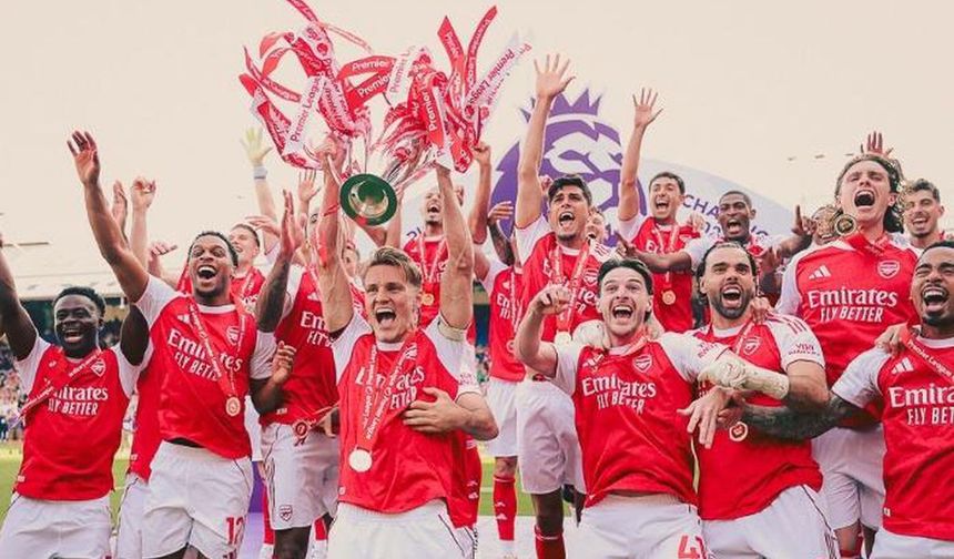 Arsenal  kaç kere finale çıktı? hiç Şampiyonlar Ligi kupası yok mu?