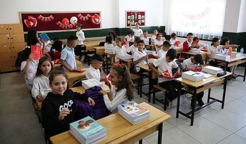 Yaz tatili kaç gün sürecek, ne zaman başlıyor ne zaman bitiyor Okullar ne zaman kapanıyor, yaz tatili ne zaman başlıyor?