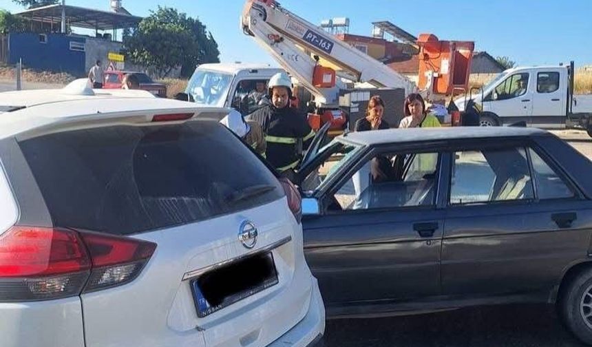 Altınözü'nde trafik kazası:2 yaralı