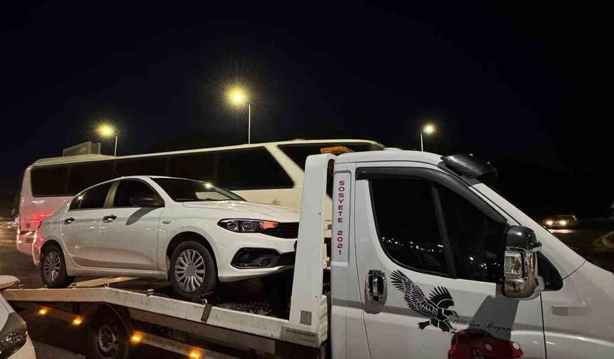 Serik'te korsan taşımacılık yapan 2 araca ceza