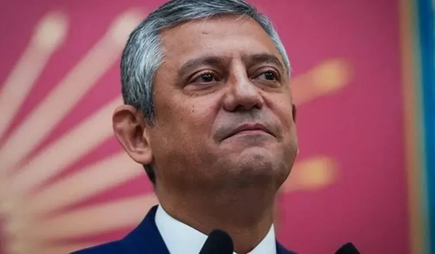 SON DAKİKA! Özgür Özel CHP Parti Meclisi'nden neden istifa etti? Özgür Özel istifa mı etti?