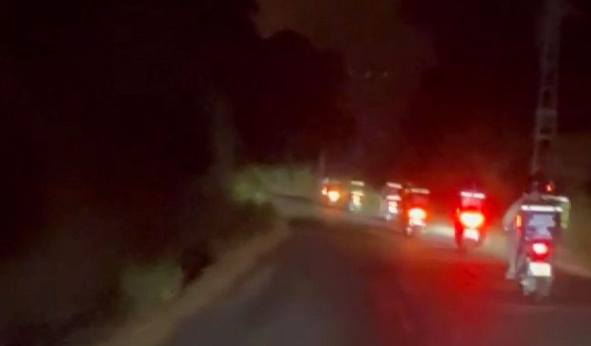 Alanya'da motokuryeler ekiplere malzeme yardımı için seferber oldu