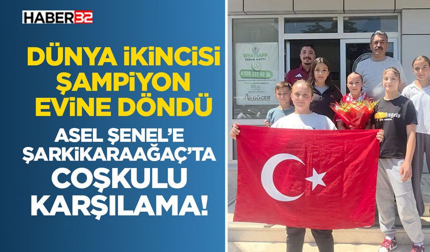 Dünya İkincisi Şampiyon Evine Döndü