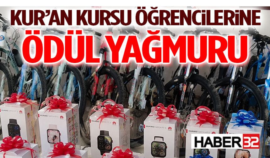 Kur’an Kursu Öğrencilerine Ödül Yağmuru