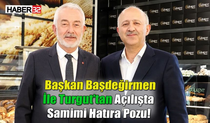 Başkan Başdeğirmen ve Başkan Adayı Turgut'tan Samimi Hatıra Pozu
